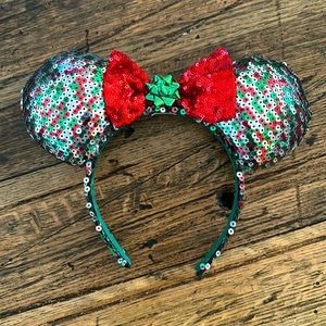 Christmas Disney Parks Sequin Minnie Ears (2 available)